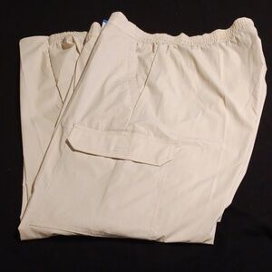 NWT Women's Columbia omni shield pants